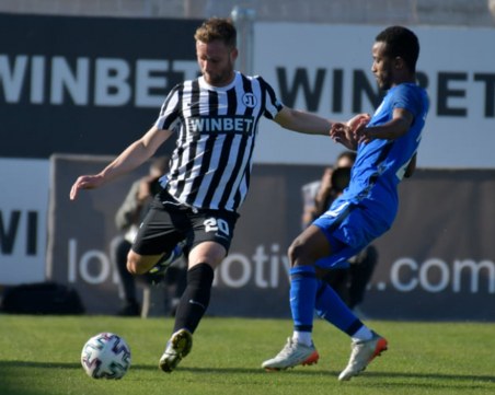 Локомотив не успя да победи при дебютa на Томаш