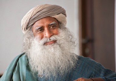 Духовния индийски водач Садгуру който е и инициатор на движението