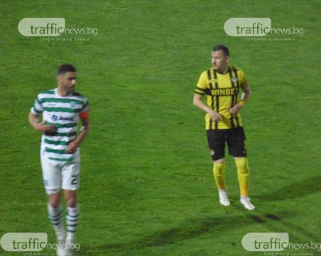 Ботев измъкна важния мач с Черно море и дръпна в битката за третото място