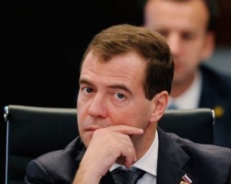 Медведев не е заповядвал да се унищожават сателити на Мъск, но идеята била ''оригинална''