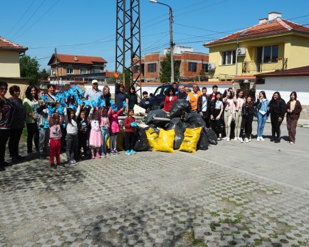 Над 1000 доброволци се включиха в акцията по почистване на община 