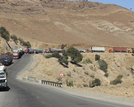 Пакистан нанесе въздушни удари срещу Афганистан