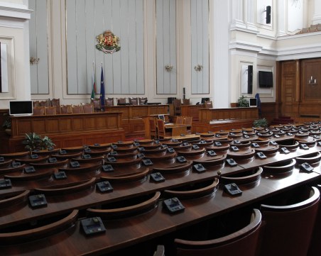 Според социологията: ГЕРБ първа политическа сила, ако изборите бяха днес