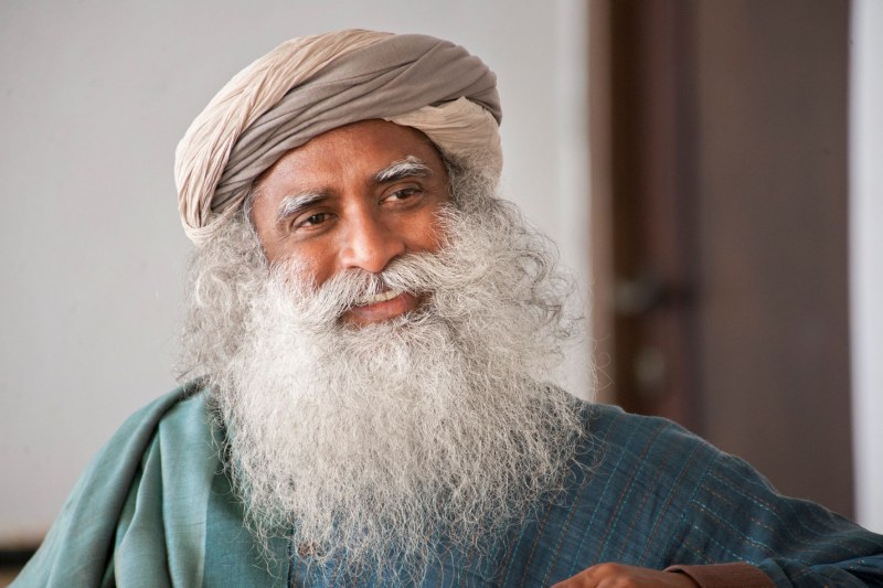 Духовния индийски водач Садгуру, който е и инициатор на движението