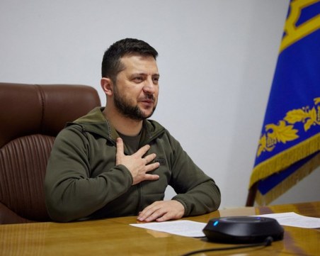 Зеленски: Украйна няма да се откаже от свои територии, може да се сражаваме 10 години