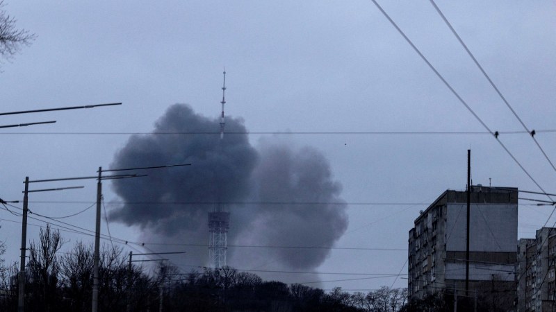 Множество ракети удариха центъра на източния украински град Харков, съобщава