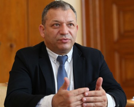 Димитър Гърдев: Евентуални ядрени удари по НАТО биха предизвикали глобална война