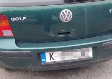 Автомобил с български номера е сред обстрелваните от танкове край