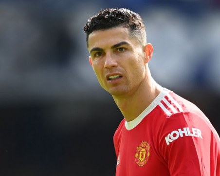 Феновете на Ливърпул с подкрепа към Роналдо в най-тежкия му момент