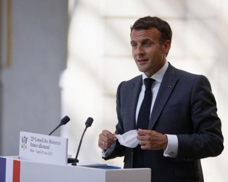 Франция подкрепя пълното ембарго на Русия