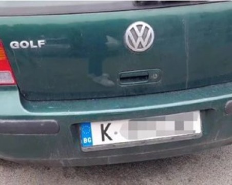 Кола с български номера е била обстрелвана край Киев