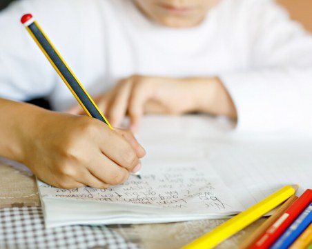 България с пакет от мерки в подкрепа на учениците от Украйна