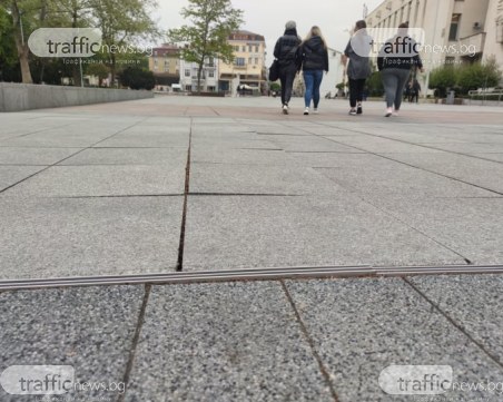 Новото бижу на Пловдив вече блести, но забрави ли Общината за щетите от пързалката?