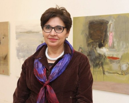 Явора Петрова рисува майките, които бягат от войната за изложбата си в Пловдив