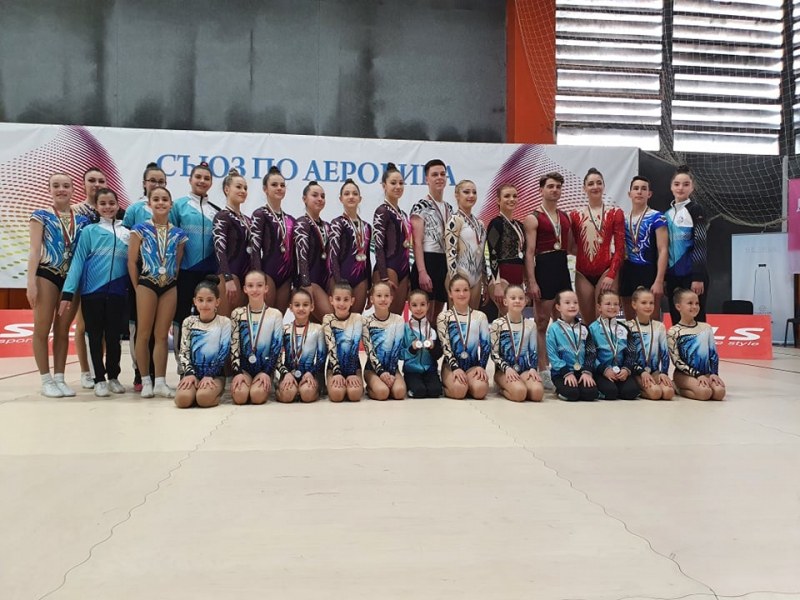 Състезателите на пловдивския клуб Аеробика – АМД с 28 медала на Държавното в Пловдив
