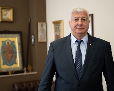 Здравко Димитров с поздрав към пловдивчани за Великден