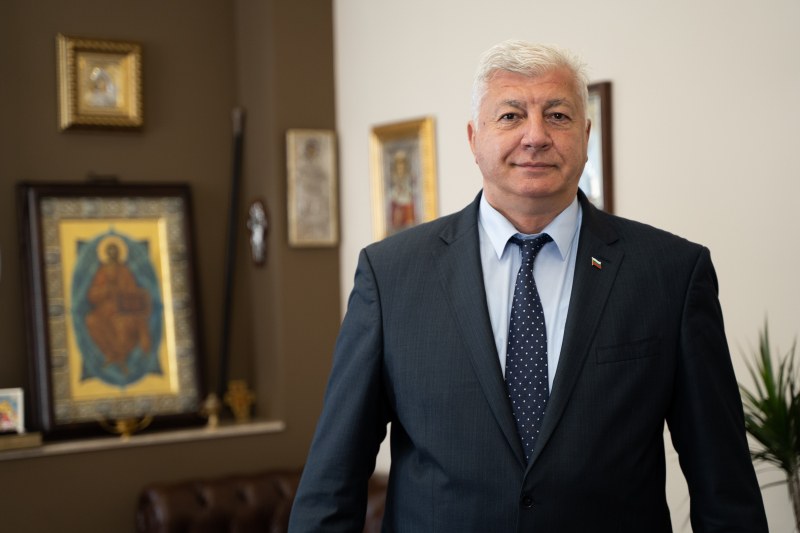 Здравко Димитров с поздрав към пловдивчани за Великден