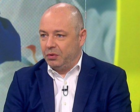 Проф. Габровски: В момента няма сериозен проблем с развитието на пандемията