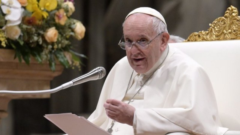 Папа Франциск поздрави православните християни за Великден и призова за примирие в Украйна