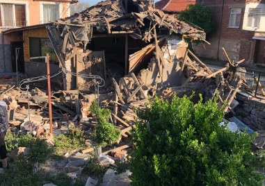 Гръмнал бойлер срина къща в пловдивското село Брестовица По чудо