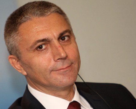 Карадайъ към изселниците в Турция: Гответе се за избори след 2 май