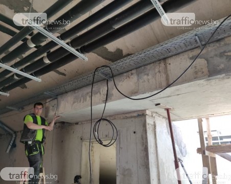 Саботаж или крупна кражба? Задигнаха кабели за десетки хиляди от Колежа