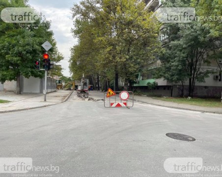 ВиК авария затваря част от бул. 