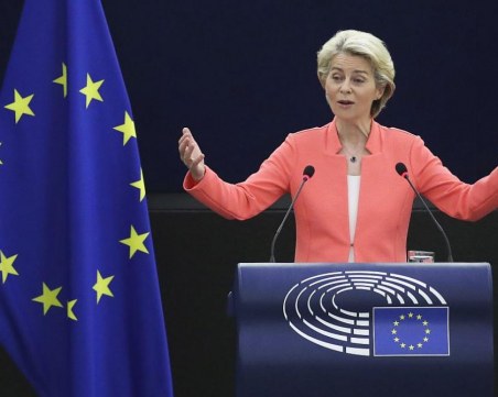 Фон дер Лайен: Русия изнудва със спирането на газа
