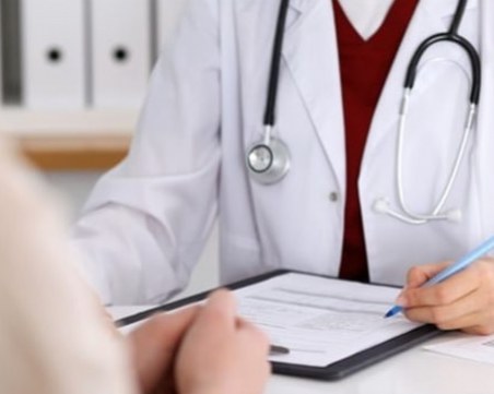 Отлага се отпадането на хартиената рецепта