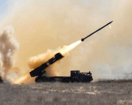 Взривове в Южна Русия – Украйна атакува складове с оръжия и гориво в няколко области