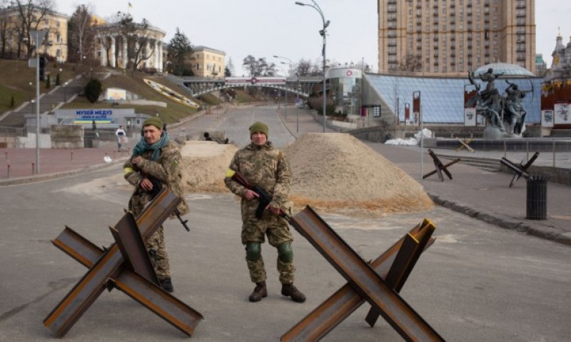 Българската делегация тръгва за Киев