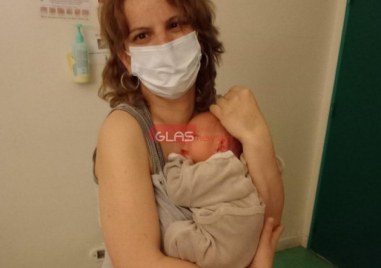 Едномесечното бебе на 35 годишната Златка Стоянова за която GlasNews bg първи съобщи че е