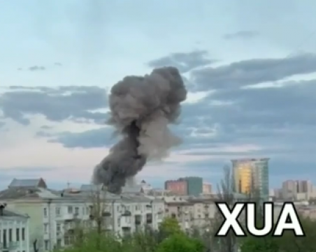 Ракетни удари в Киев, има жертви