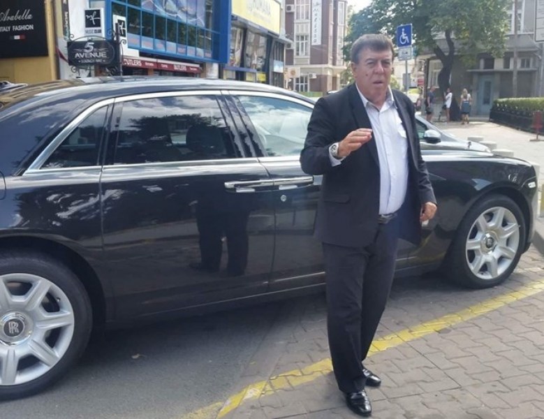 Бенчо Бенчев не е укривал Митьо Очите в Истанбул, ще плати обаче 1700 лв. за оръжия