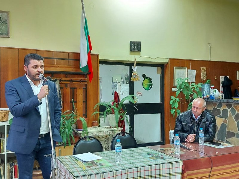 Павел Михайлов в Храбрино: Работим за хората, за да отговорим на очакванията им