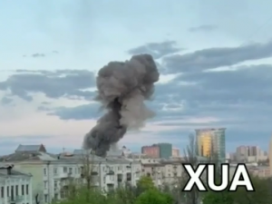 Ракетни удари в Киев, има жертви