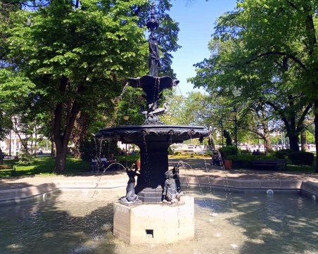 Пуснаха фонтаните в Цар-Симеоновата градина