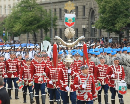 Без военен парад у нас на 6 май