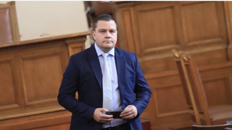„Притихнал ад“, така депутатът от ИТН Станислав Балабанов определи ситуацията