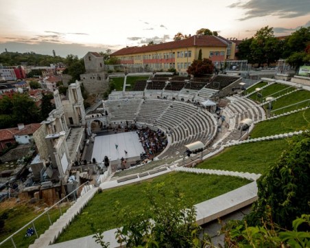 Отварят за посетители пасажа на гладиаторите под Античния театър