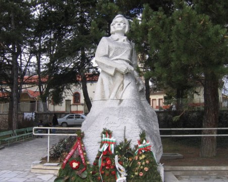 На този ден: Умира партизанката, на която е кръстен Велинград