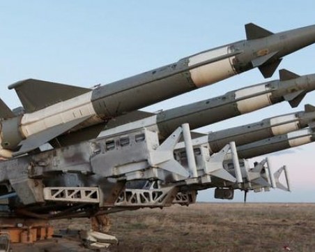 Ройтерс: Българска компания може да е замесена във внос на чипове за руски ракети