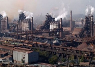 Руската армия съобщи че е подновила ударите си по завода