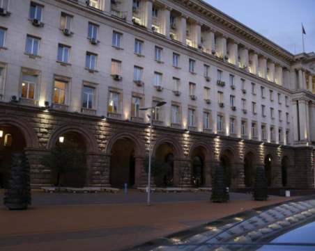 Започна извънредният коалиционен съвет за военна помощ в Украйна