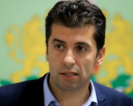 Кирил Петков ще се срещне с представители на транспортния бранш
