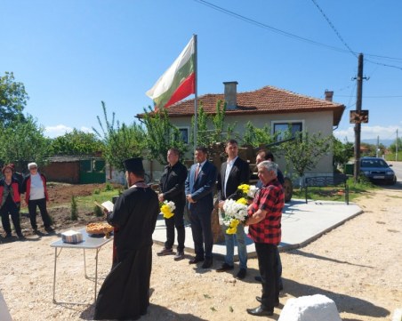 Близо 2000 души празнуват на Гергьовден в община 