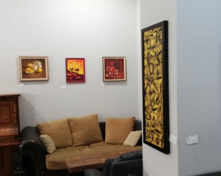 Пловдивски художници дариха картини за детско-юношеската школа на Ботев