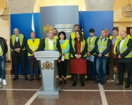 Превозвачите гневни след срещата с премиера! Държавата не е негова!