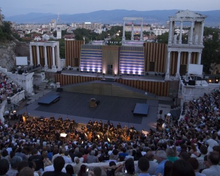 Силно българско участие и световни звезди в тазгодишното издание на 