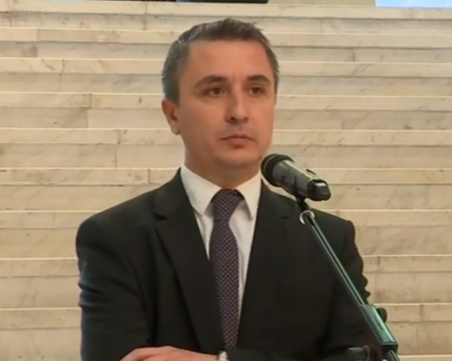 Следващата седмица България ще иска отсрочка за петрола от ЕК